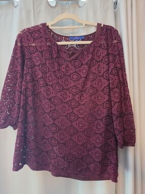 Apt. 9 Women's Burgundy Lace Overlay Blouse